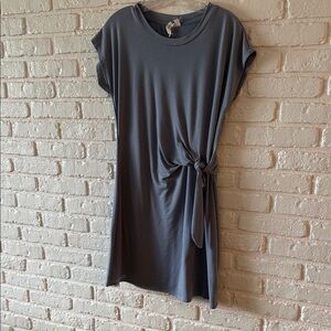 Cable & Gauge dusty blue Tunic with Side Tie